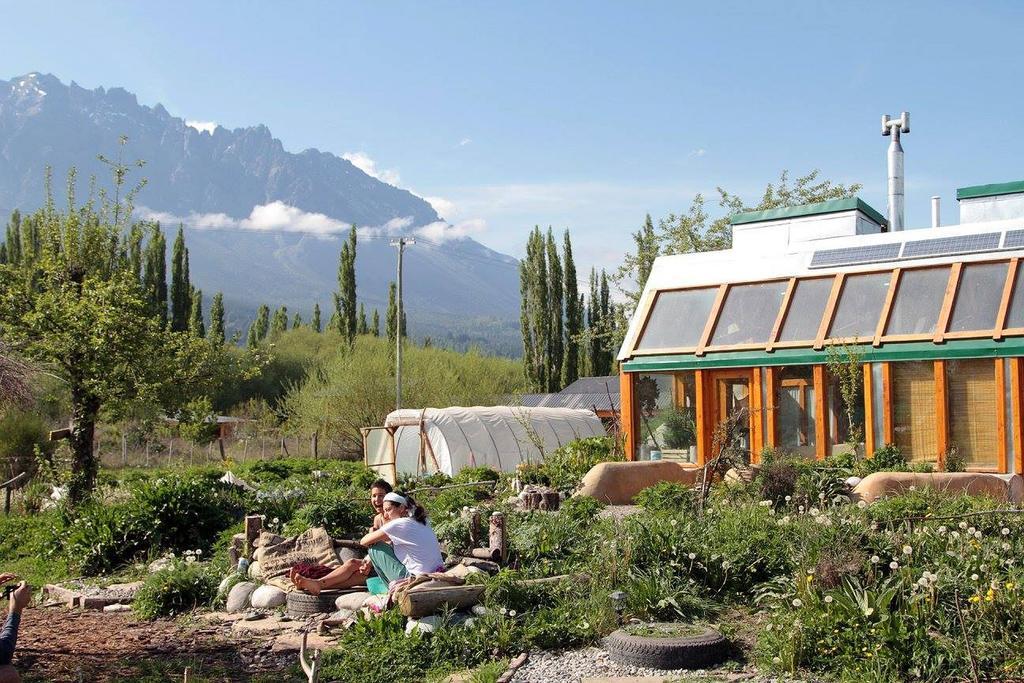 Earthship Patagonia Eco Accommodations Ель-Больсон Екстер'єр фото
